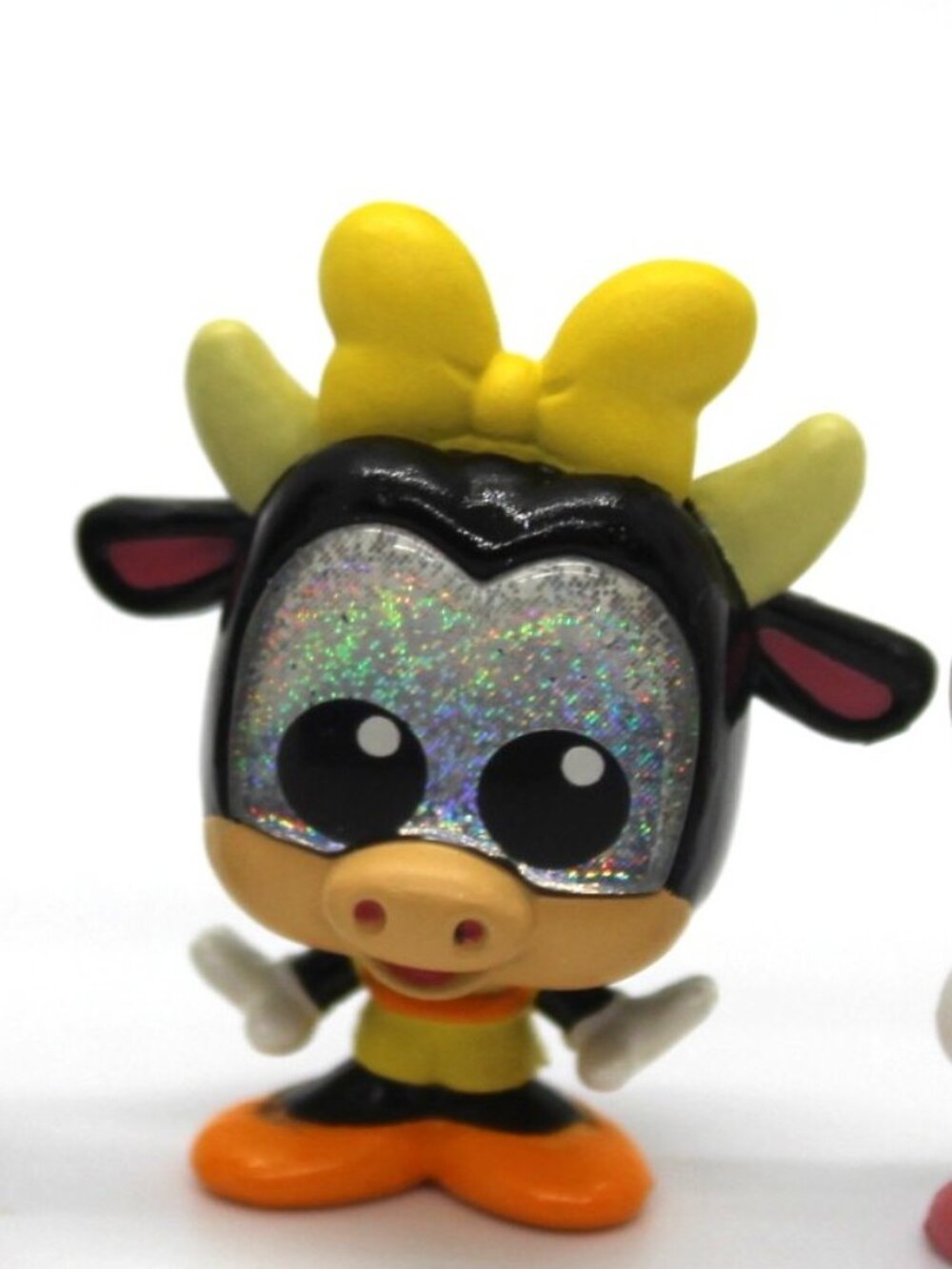 Just Play Disney Doorables Series 5 Clarabelle Ultra Rare 1.5" Figure Toy NWOB